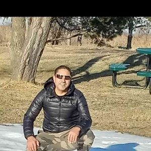 Meet your Posher, Eduardo